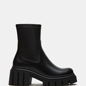 STEVE MADDEN BOOMBA BLACK BOOTS